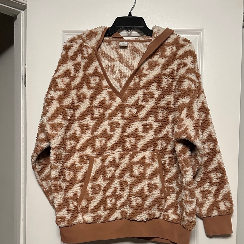 PINK Victoria's Secret Brown and Cream V-Neck Sweater
